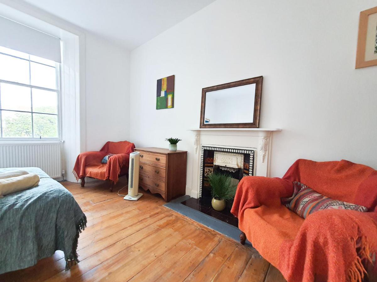 Edinburgh Charming Old Town Apartment المظهر الخارجي الصورة