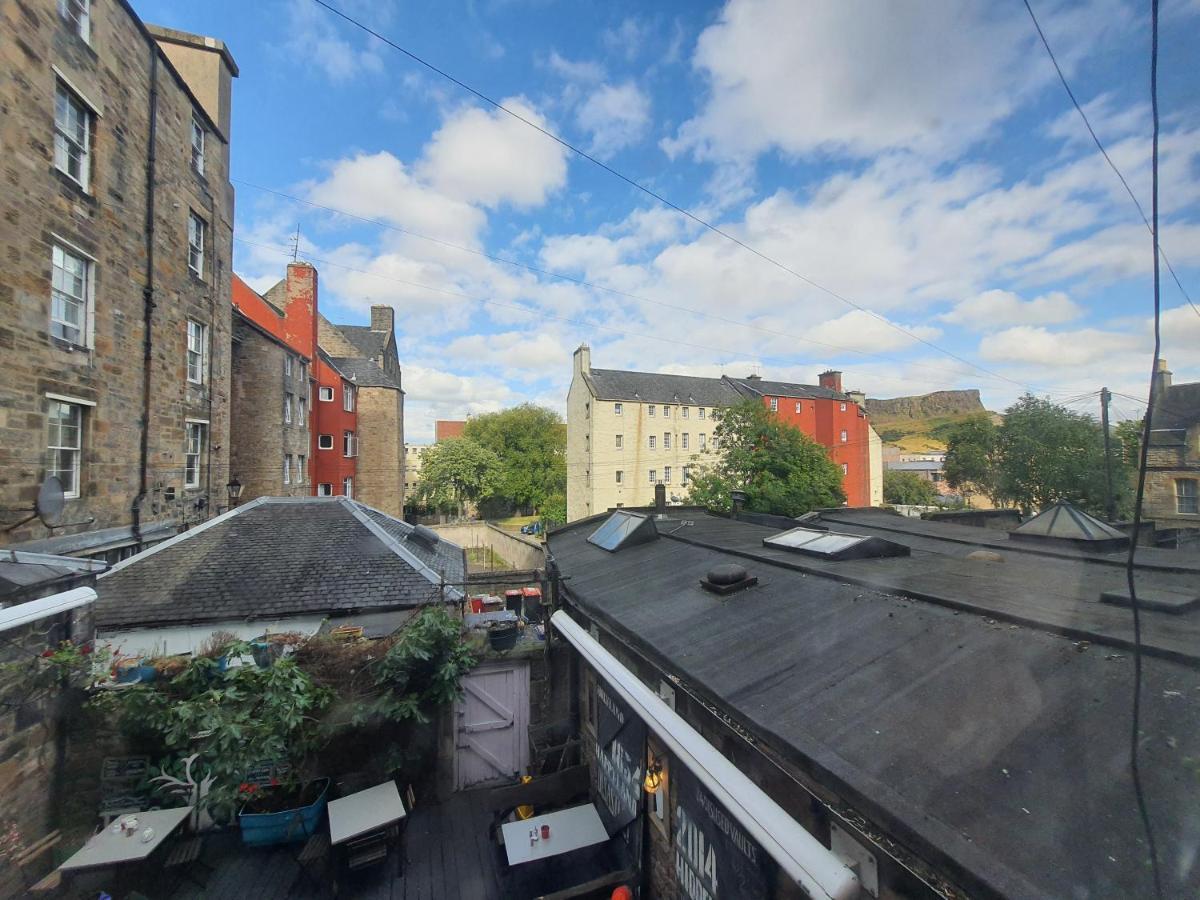 Edinburgh Charming Old Town Apartment المظهر الخارجي الصورة
