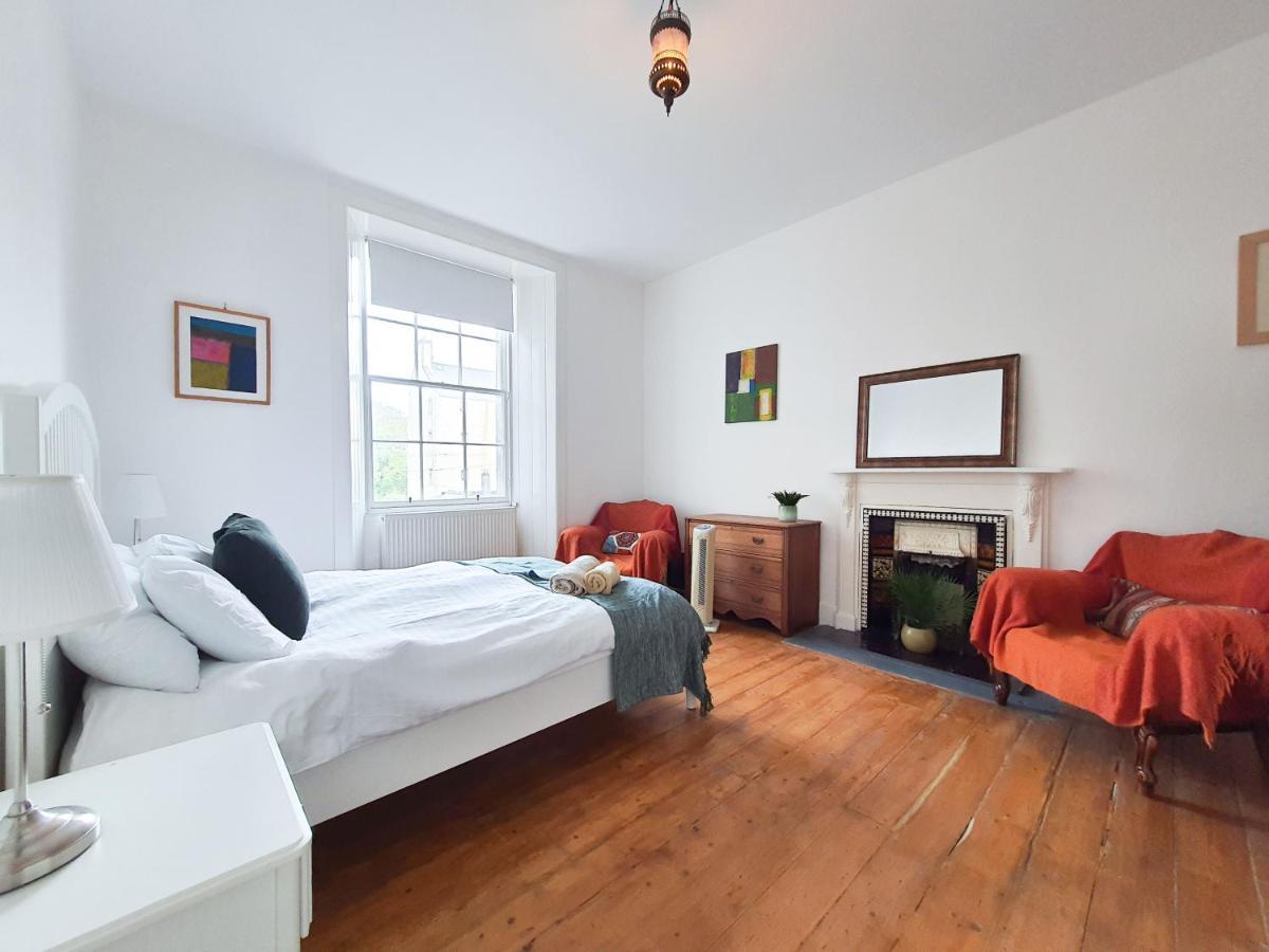 Edinburgh Charming Old Town Apartment المظهر الخارجي الصورة